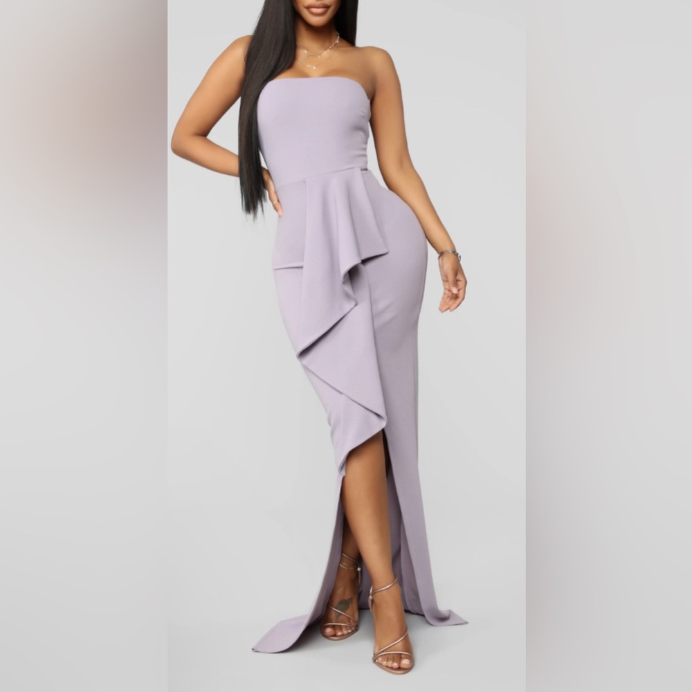 FASHIONNOVA elegant maxi gown lavender